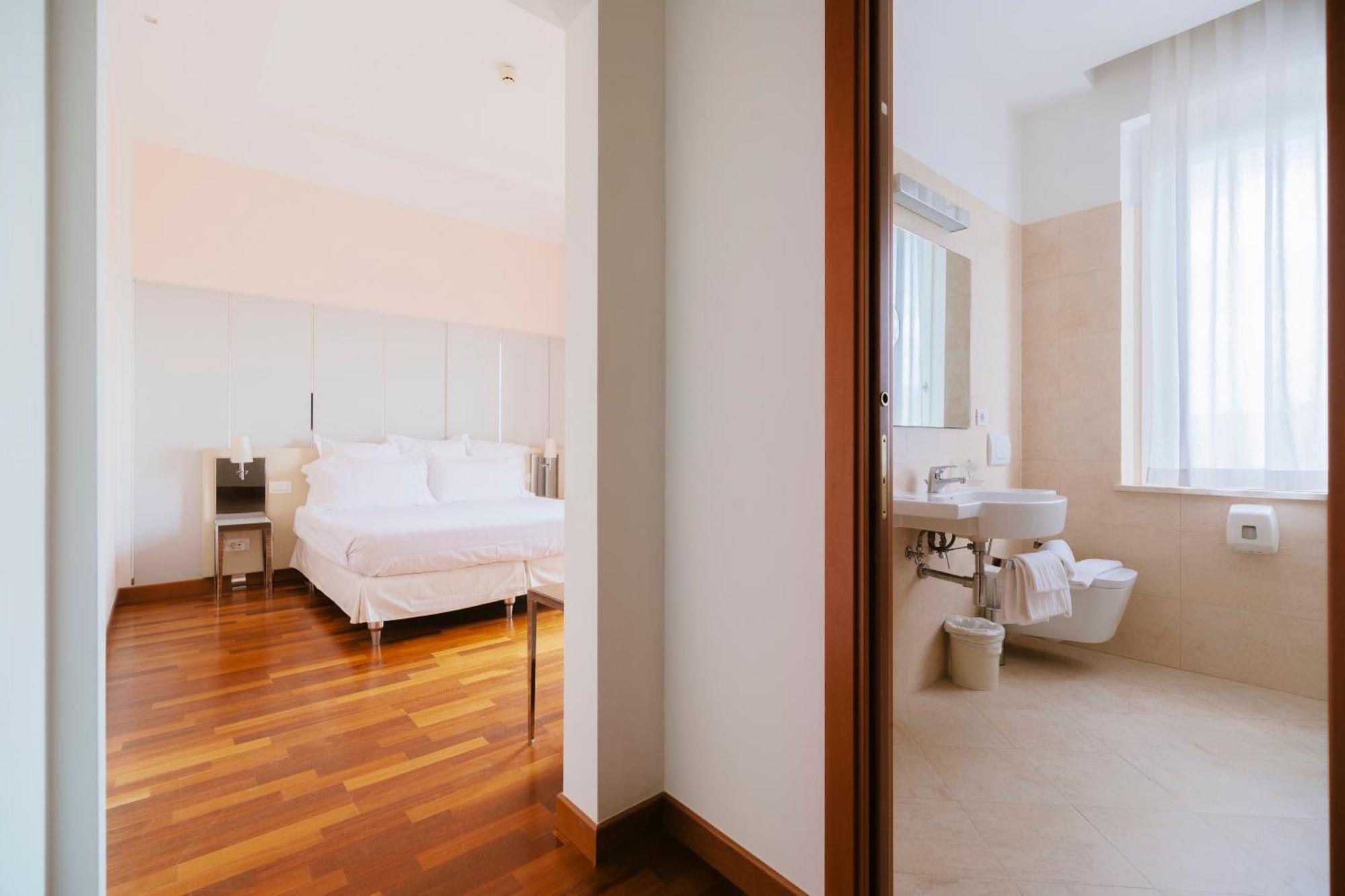 Hotel Miramare تْشيفيتانوفا ماركي المظهر الخارجي الصورة
