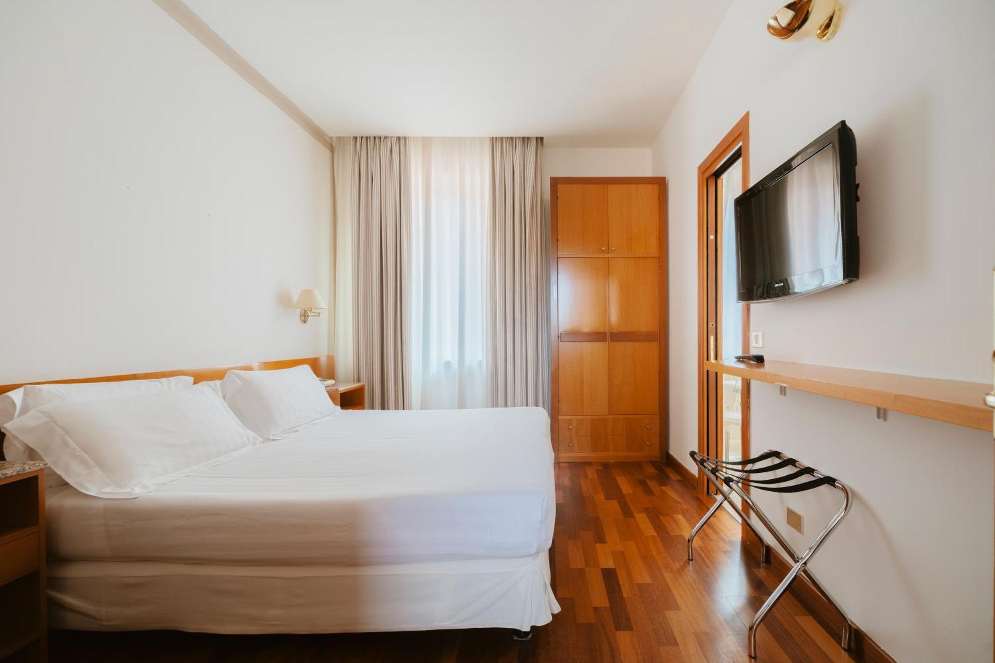 Hotel Miramare تْشيفيتانوفا ماركي المظهر الخارجي الصورة